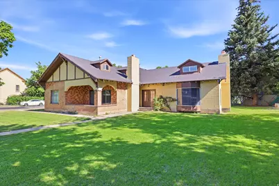 292 W 400 S, Springville, UT 84663 - Photo 2