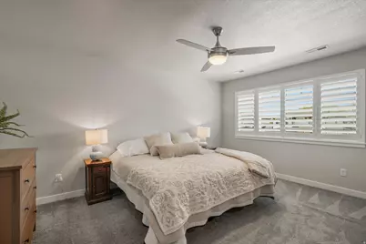 3272 S 2400 W, West Haven, UT 84401 - Photo 18