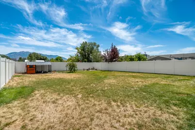 3272 S 2400 W, West Haven, UT 84401 - Photo 32