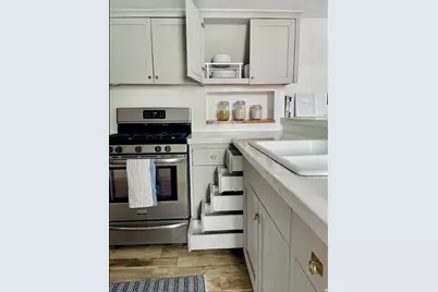 169 W 400 N, Salt Lake City, UT 84103 - Photo 26