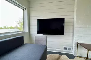 169 W 400 N, Salt Lake City, UT 84103 - Photo 40