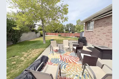 11228 S 2515 W, South Jordan, UT 84095 - Photo 32