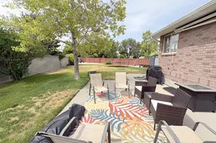 11228 S 2515 W, South Jordan, UT 84095 - Photo 32