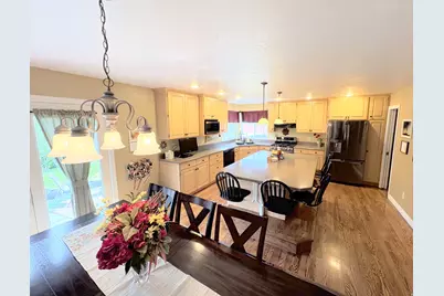 11228 S 2515 W, South Jordan, UT 84095 - Photo 8