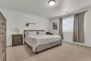 2246 W Bluebird Dr, West Haven, UT 84401 - Photo 14