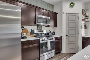 2246 W Bluebird Dr, West Haven, UT 84401 - Photo 12