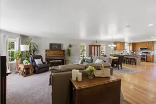 5562 W 11200 N, Highland, UT 84003 - Photo 2