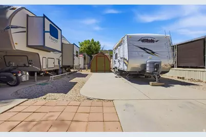 414 Kari, Parowan, UT 84761 - Photo 4