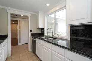 154 E 3000 S, Bountiful, UT 84010 - Photo 2