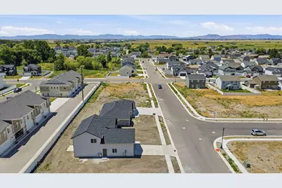 247 W 1225 N, Brigham City, UT 84302 - Photo 36