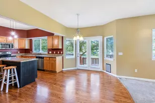 942 E Curlew Circle, Draper, UT 84020 - Photo 10