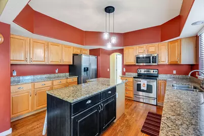 942 E Curlew Cir, Draper, UT 84020 - Photo 12