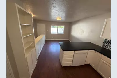 1563 S 600 E, Springville, UT 84663 - Photo 8