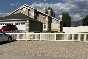 485 S 400 E, Mount Pleasant, UT 84647 - Photo 2