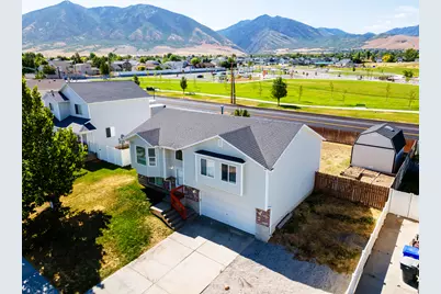 442 E Lindy N, Tooele, UT 84074 - Photo 1