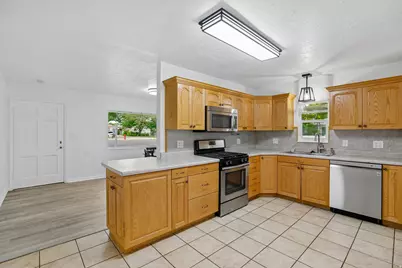 5050 W 3500 S, West Valley, UT 84120 - Photo 12