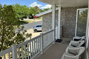 594 Sider Dr, North Salt Lake, UT 84054 - Photo 2