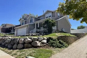 594 Sider Dr, North Salt Lake, UT 84054 - Photo 1