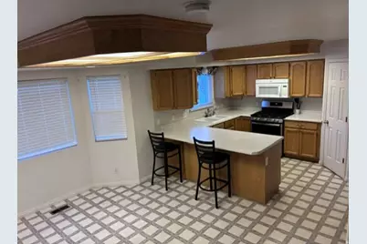 594 Sider Dr, North Salt Lake, UT 84054 - Photo 8