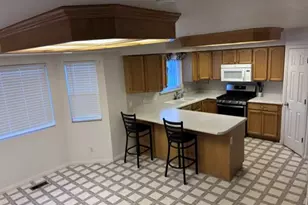 594 Sider Dr, North Salt Lake, UT 84054 - Photo 8