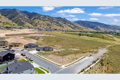 246 N Sarah St #31, Providence, UT 84332 - Photo 8
