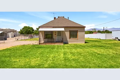 4997 S 2700 W, Roy, UT 84067 - Photo 10