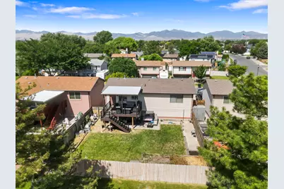 7963 S 2760 W, West Jordan, UT 84088 - Photo 26