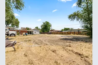 120 E Cox Lane, Midvale, UT 84047 - Photo 12