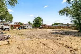 120 E Cox Ln, Midvale, UT 84047 - Photo 12