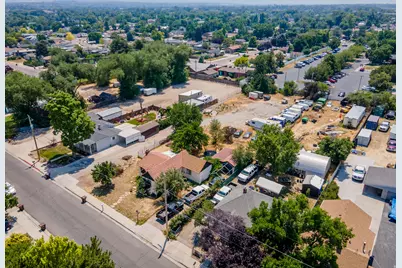 72 E Cox Lane, Midvale, UT 84047 - Photo 4