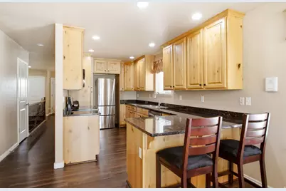 521 S 360 E, American Fork, UT 84003 - Photo 14