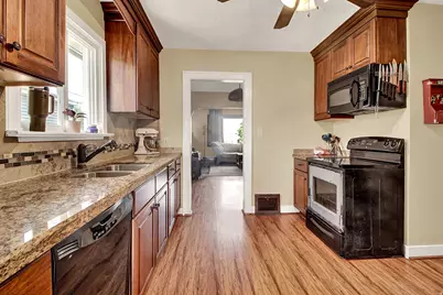 312 N 100 W, Tooele, UT 84074 - Photo 10
