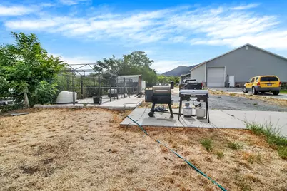 312 N 100 W, Tooele, UT 84074 - Photo 24