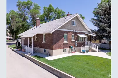 229 N Main St, Smithfield, UT 84335 - Photo 22