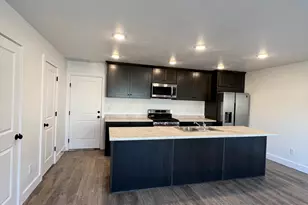 229 N Main St, Smithfield, UT 84335 - Photo 2