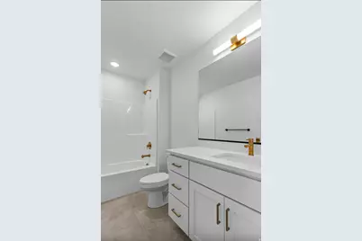 628 W 760 N #205, Tremonton, UT 84337 - Photo 8