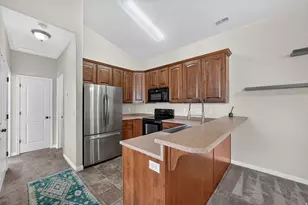 552 Walton Dr, North Salt Lake, UT 84054 - Photo 4