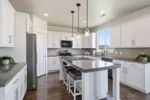 111 E Silver Oak Rd, Vineyard, UT 84059 - Photo 10