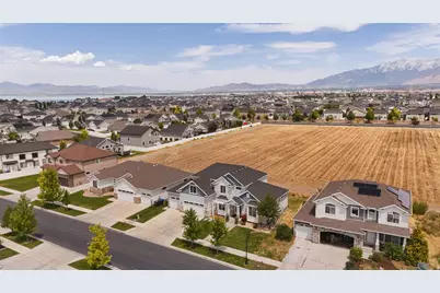 111 E Silver Oak Rd, Vineyard, UT 84059 - Photo 46