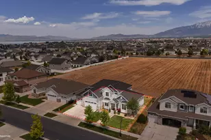 111 E Silver Oak Rd, Vineyard, UT 84059 - Photo 42
