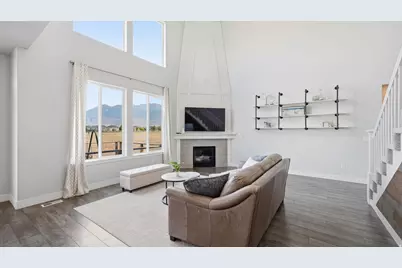 111 E Silver Oak Rd, Vineyard, UT 84059 - Photo 24