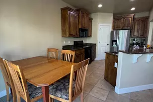 302 E Seagull Ln, Saratoga Springs, UT 84045 - Photo 10