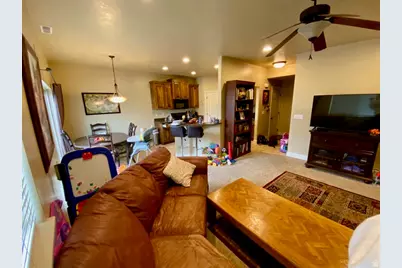 302 E Seagull Ln #22, Saratoga Springs, UT 84045 - Photo 10