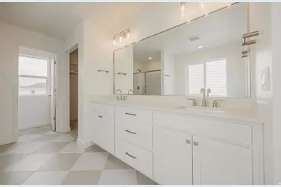 3006 N Lone Pine St #642, Eagle Mountain, UT 84005 - Photo 8