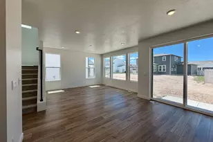 2937 N Lone Pine St, Eagle Mountain, UT 84005 - Photo 4