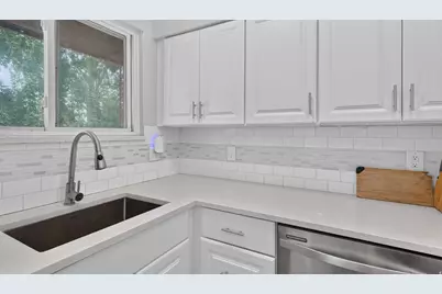 6341 W 3100 S, West Valley, UT 84128 - Photo 6