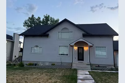 10025 N Oak Rd W, Cedar Hills, UT 84062 - Photo 2