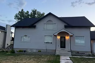 10025 N Oak Rd W, Cedar Hills, UT 84062 - Photo 2
