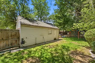2208 Lincoln St, Salt Lake City, UT 84106 - Photo 36