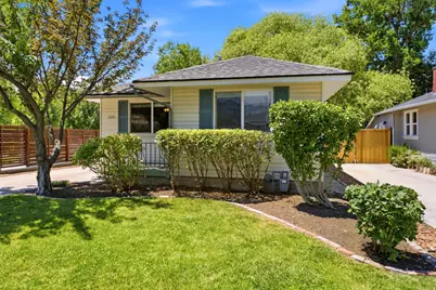 2208 Lincoln St, Salt Lake City, UT 84106 - Photo 2